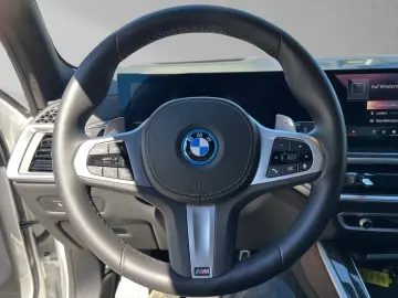 X5 xDrive50e M Sport Pro 22  Skyl. Carbon B&W