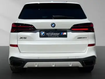 X5 xDrive50e M Sport Pro 22  Skyl. Carbon B&W