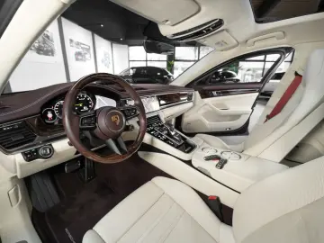 Panamera Turbo S E-Hybrid 1.Hd Traumausstattung