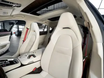 Panamera Turbo S E-Hybrid 1.Hd Traumausstattung