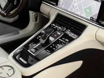 Panamera Turbo S E-Hybrid 1.Hd Traumausstattung