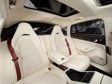 Panamera Turbo S E-Hybrid 1.Hd Traumausstattung