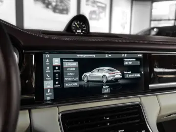 Panamera Turbo S E-Hybrid 1.Hd Traumausstattung