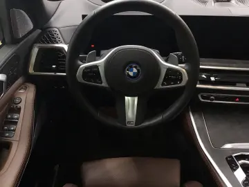 X5 xDrive50e M Sport Bowers & Wilkins AHK LED