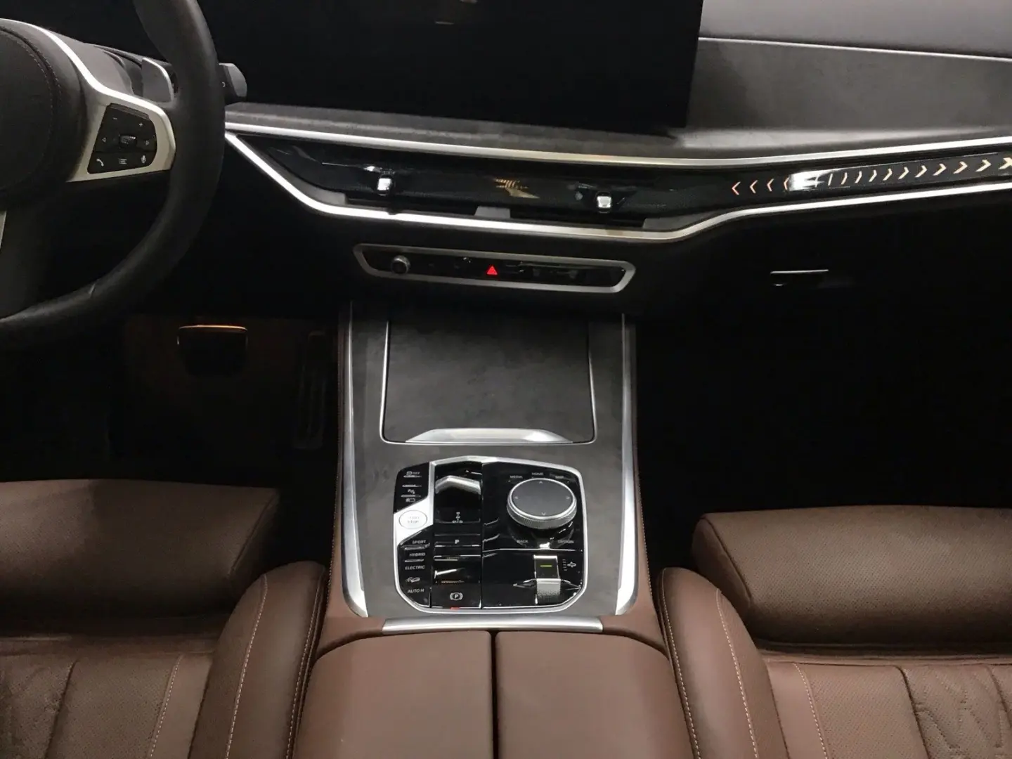 X5 xDrive50e M Sport Bowers & Wilkins AHK LED