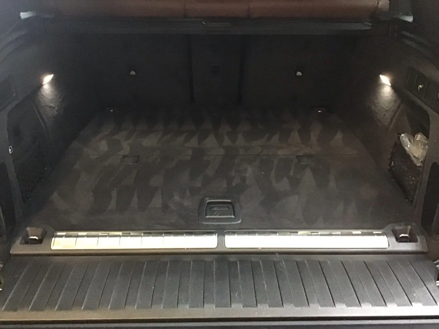 X5 xDrive50e M Sport Bowers & Wilkins AHK LED