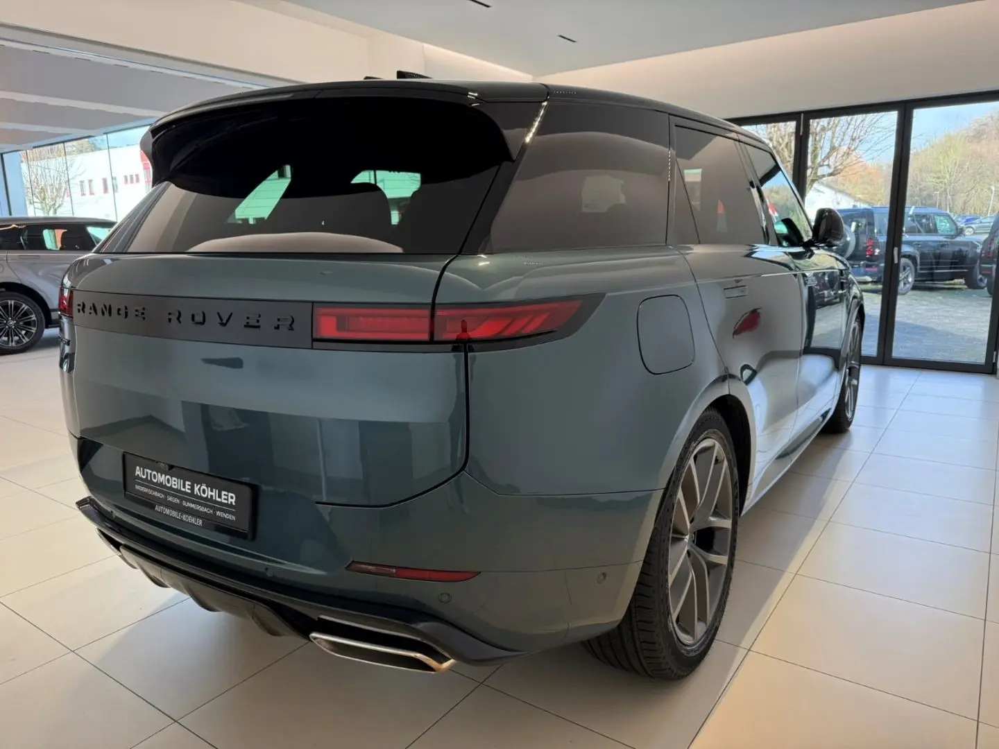 Range Rover Sport P460e Dynamic HSE MASSAGE PANO