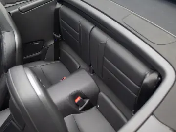 Porsche 911 Carrera Cabriolet (PDK)