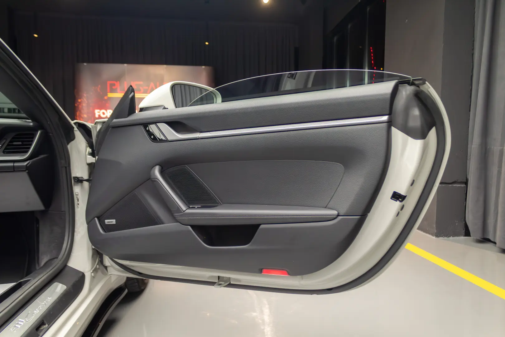 Porsche 911 Carrera Cabriolet (PDK)