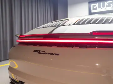 Porsche 911 Carrera Cabriolet (PDK)