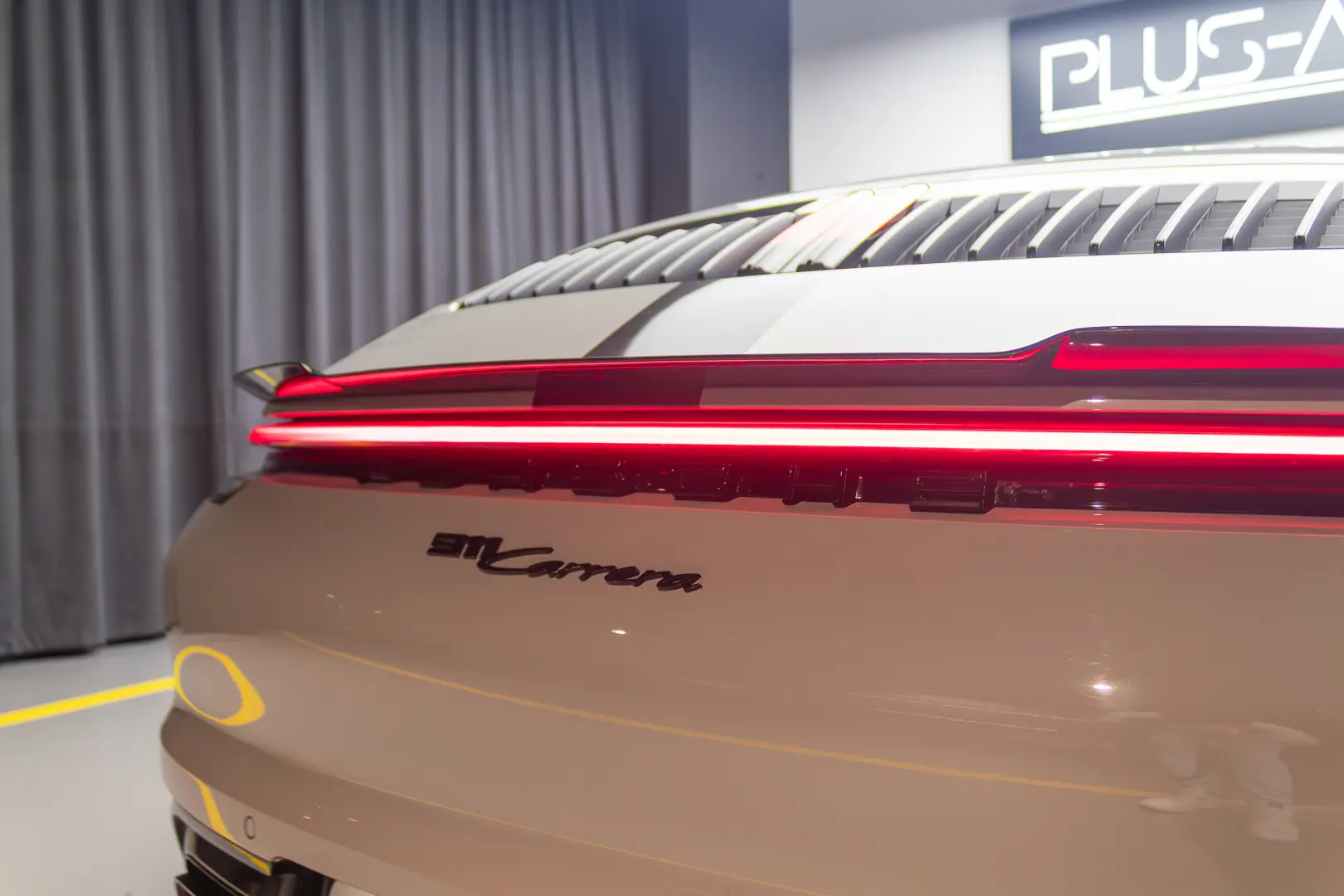 Porsche 911 Carrera Cabriolet (PDK)