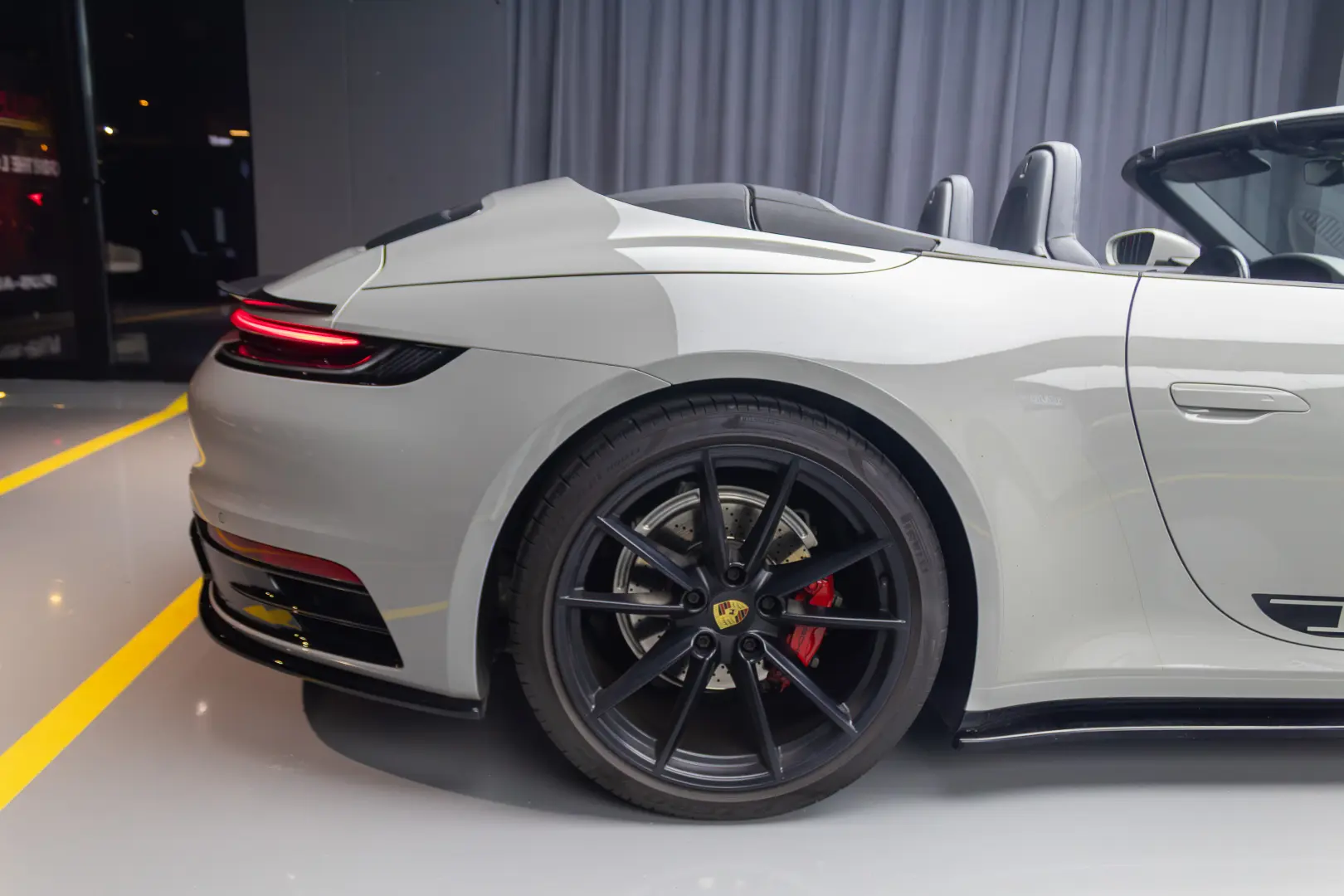 Porsche 911 Carrera Cabriolet (PDK)