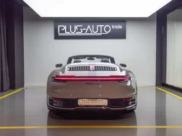 Porsche 911 Carrera Cabriolet (PDK)