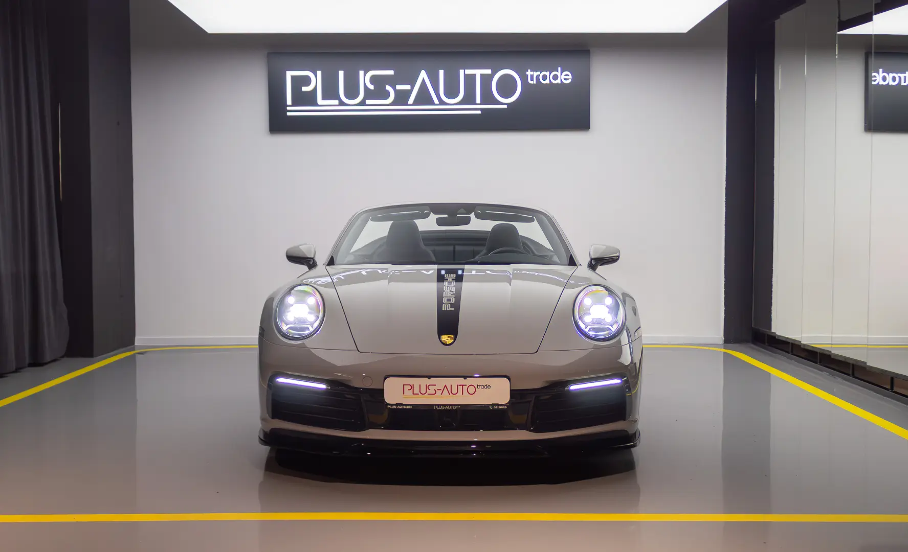 Porsche 911 Carrera Cabriolet (PDK)