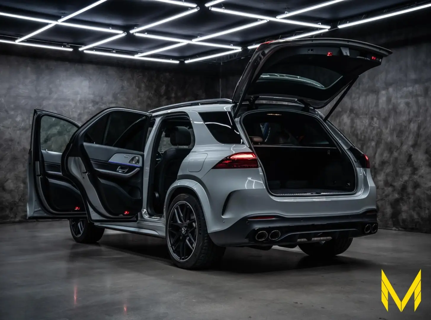 GLE 53 AMG HY4M  MY25 NIGHT LM22 AGA AIR AHK DIS