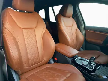 X3 xDr.30i M Sport 20  Laserl. DA PA  H K Navi