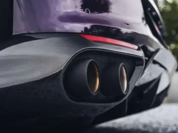 812 GTS Atelier  Viola Hong Kong   Carbon   VAT