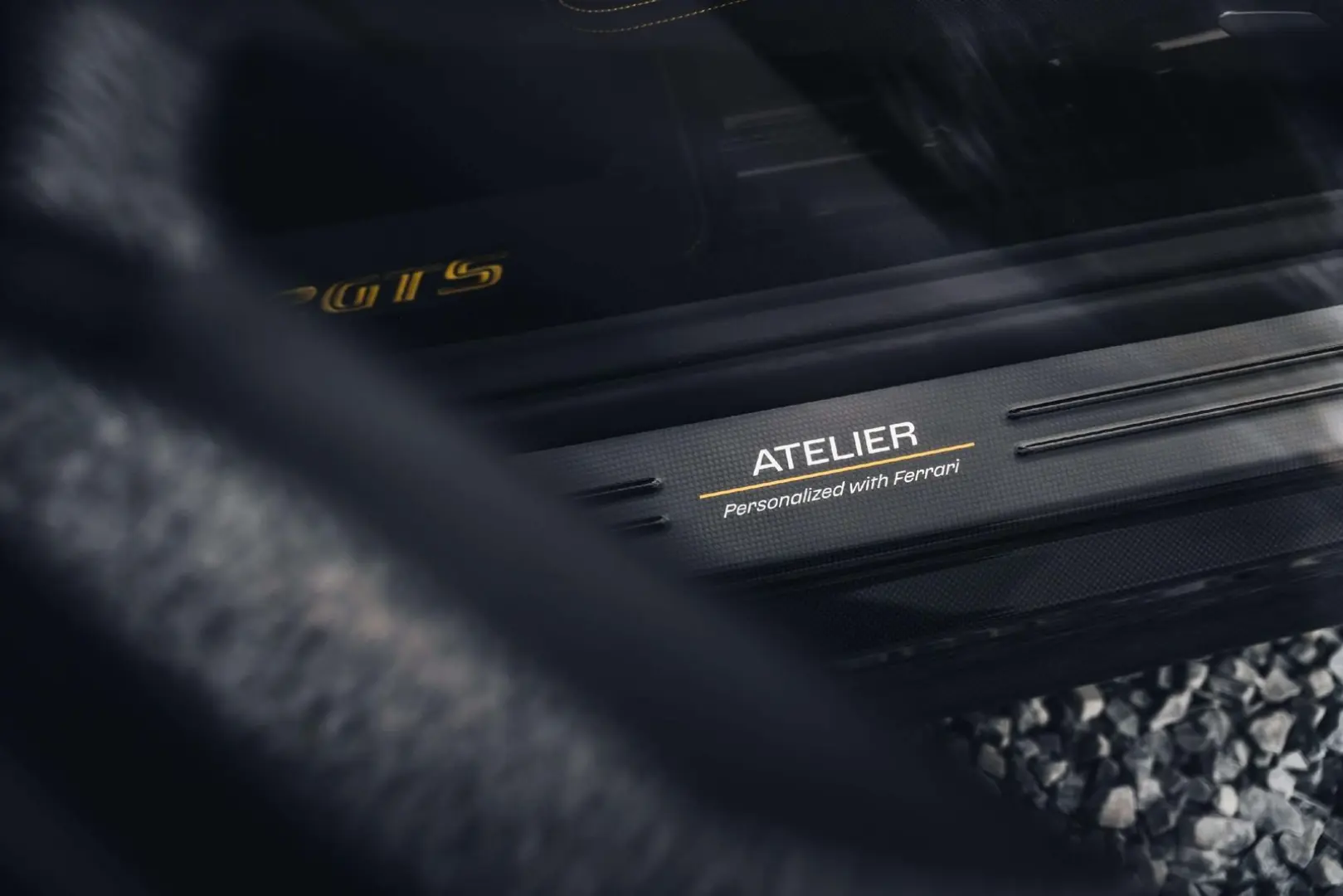 812 GTS Atelier  Viola Hong Kong   Carbon   VAT