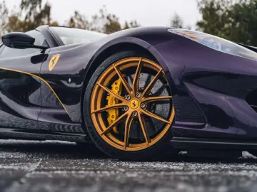 812 GTS Atelier  Viola Hong Kong   Carbon   VAT