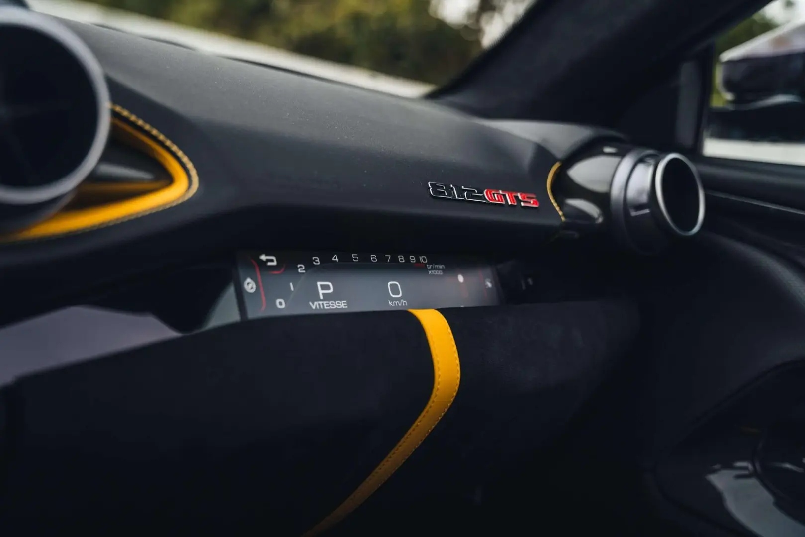 812 GTS Atelier  Viola Hong Kong   Carbon   VAT