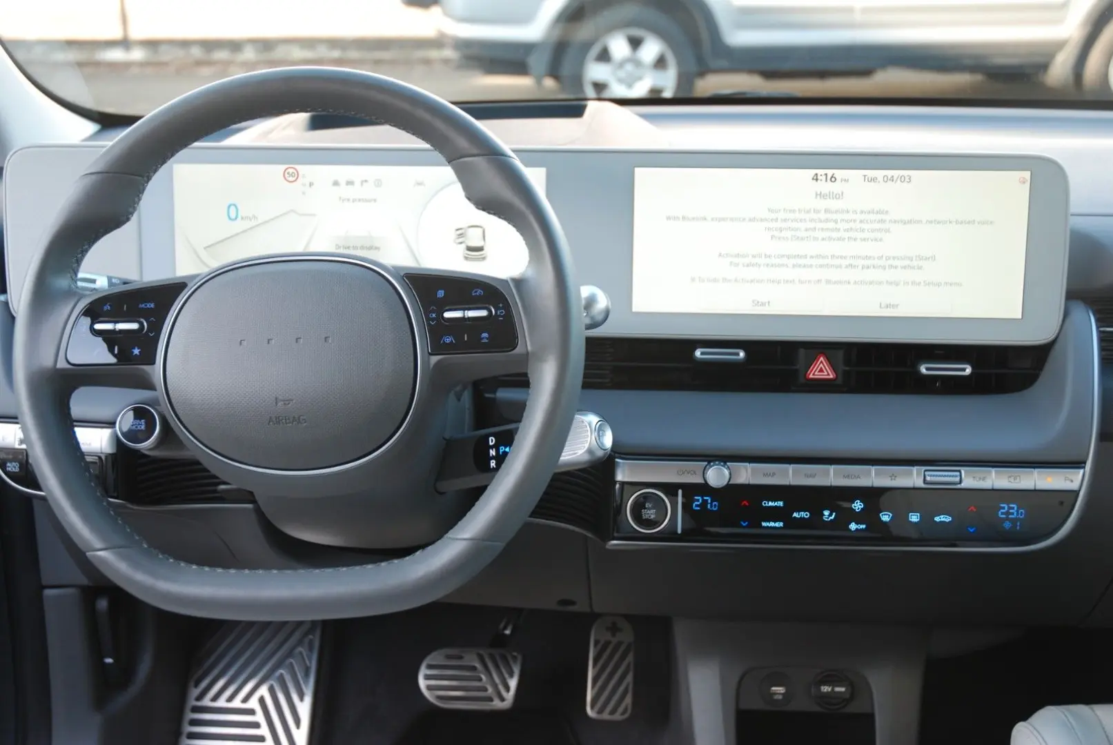 IONIQ 5 77 4 kWh Allradantrieb Unique Assistpak