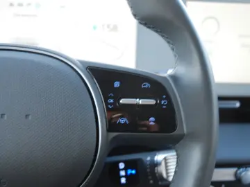 IONIQ 5 77 4 kWh Allradantrieb Unique Assistpak