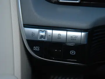 IONIQ 5 77 4 kWh Allradantrieb Unique Assistpak