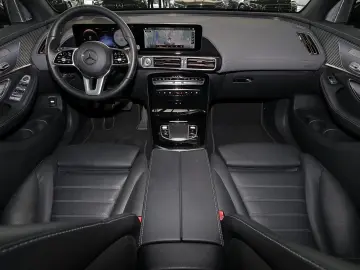 EQC 400 4M HEAD UP DISTRONIC MEMORY 360  LED 20