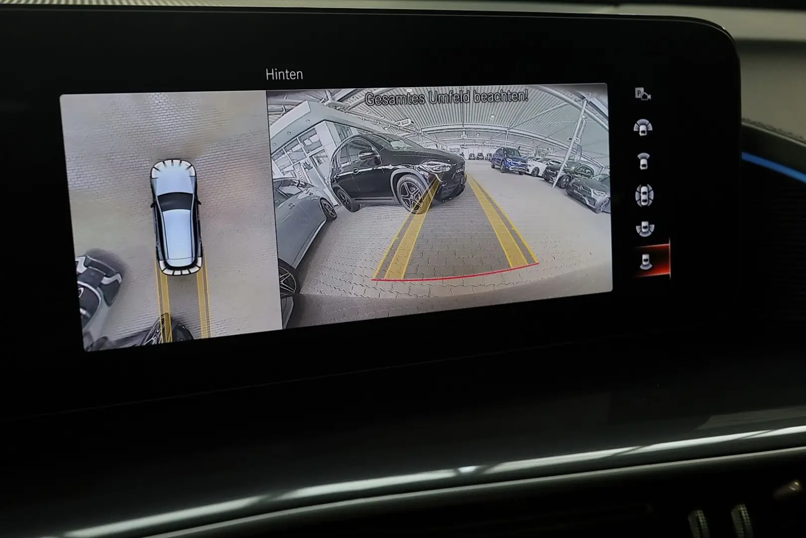 EQC 400 4M HEAD UP DISTRONIC MEMORY 360  LED 20