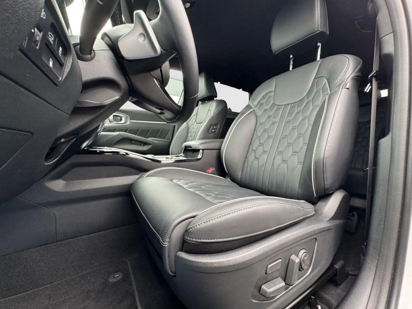 Sorento 1.6T-GDI Hybrid Platinum 4WD Leder 360