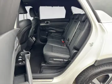 Sorento 1.6T-GDI Hybrid Platinum 4WD Leder 360