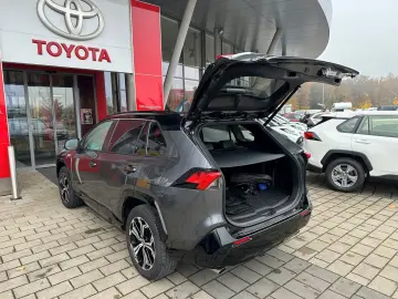 RAV4 Plug-in Hybrid 4x4  LEDER  360  HUD AHK JBL