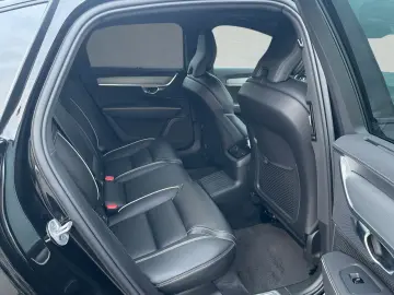 S90 T8 AWD Recharge Plus Dark ACC BLIS SD