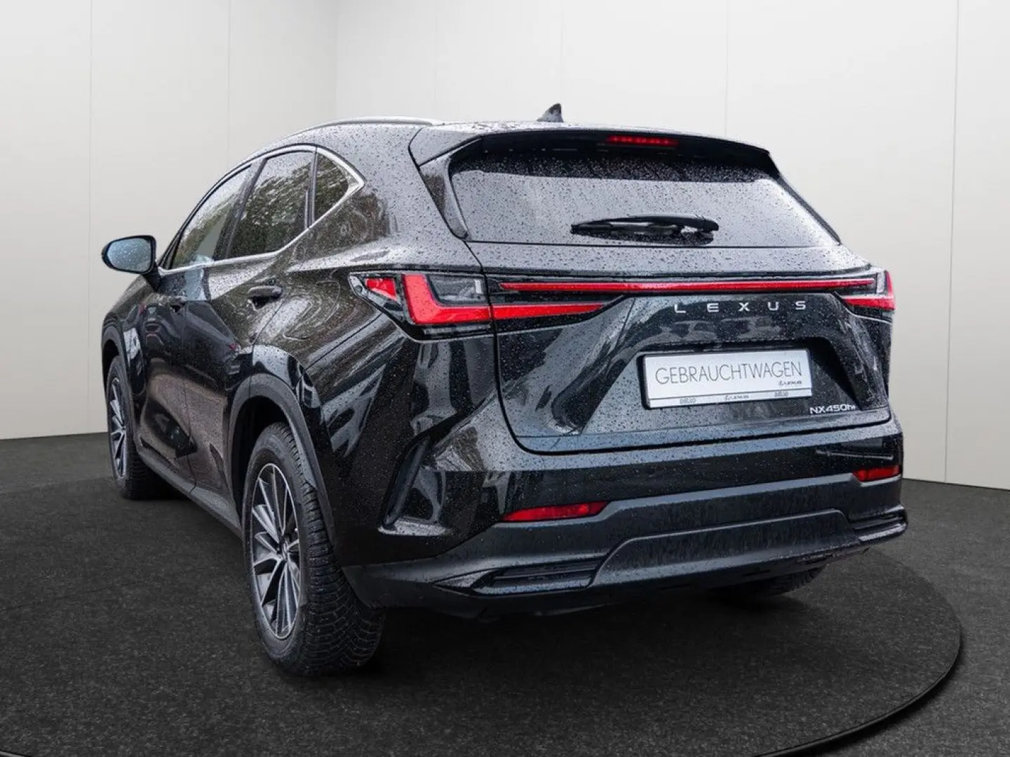 NX 450h   Executive ACC LED 360  Interieur-Pak.