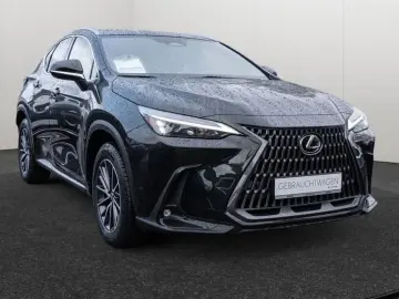 NX 450h   Executive ACC LED 360  Interieur-Pak.