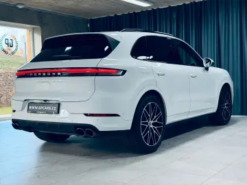 Cayenne LUFT SPORTDESIGN BOSE CHRONO VOLL