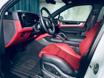 Cayenne LUFT SPORTDESIGN BOSE CHRONO VOLL