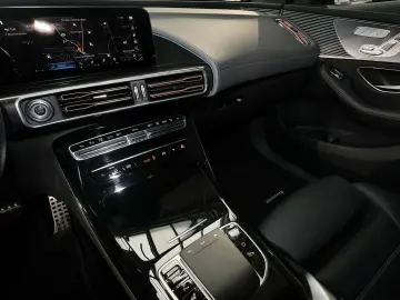 EQC 400 4M AMG HEADUP 360  DISTRONIC MEMORY 20