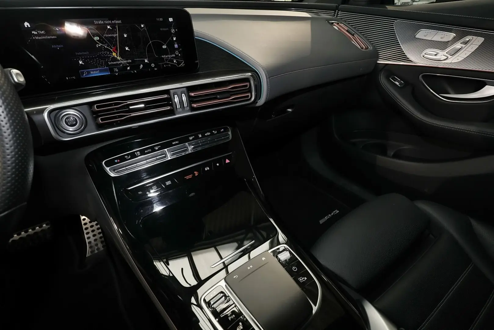 EQC 400 4M AMG HEADUP 360  DISTRONIC MEMORY 20