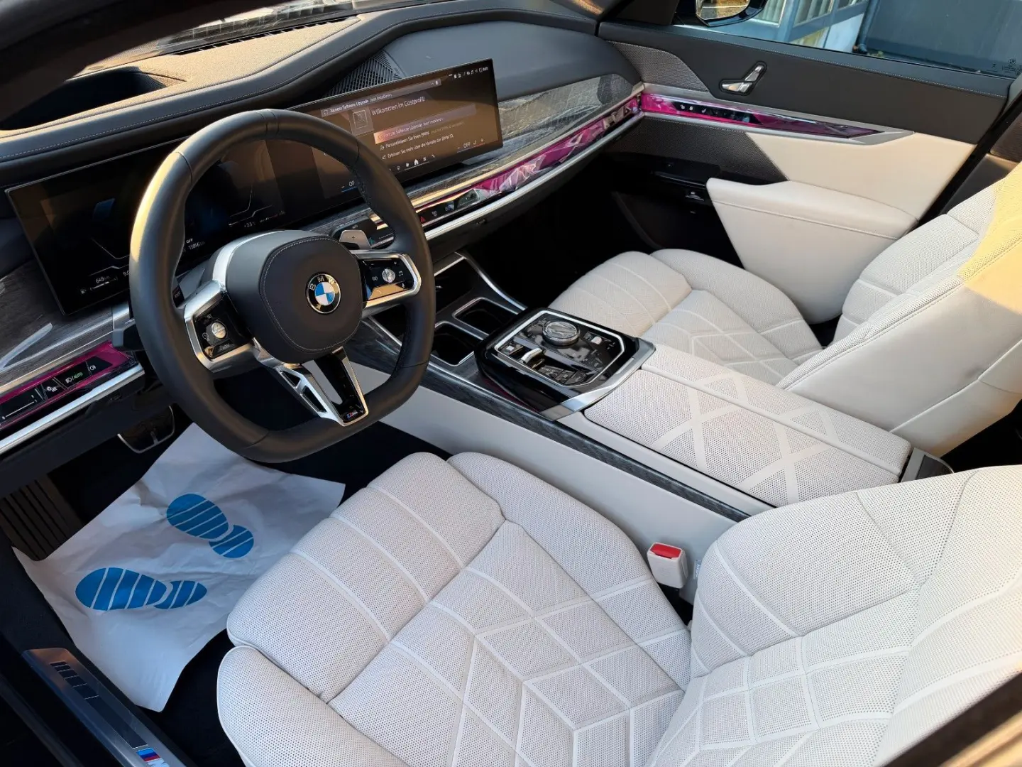 740 d xDrive M Sport Pro Fond Enter UPE 157.000€