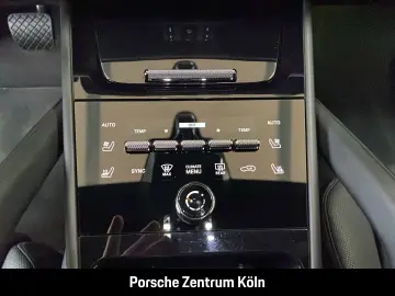 Cayenne E-Hybrid HA-Lenkung Head-Up Soft-Close