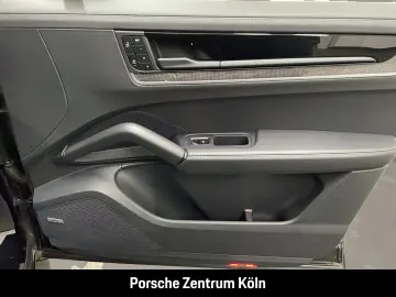 Cayenne E-Hybrid HA-Lenkung Head-Up Soft-Close