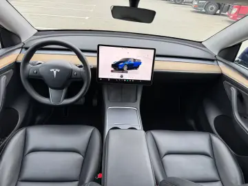 Tesla Model Y Dual Motor Long Range 4x4 514CP