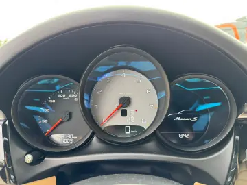 Porsche Macan S