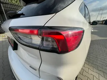 Ford Kuga 2.5 Duratec PHEV ST-LINE