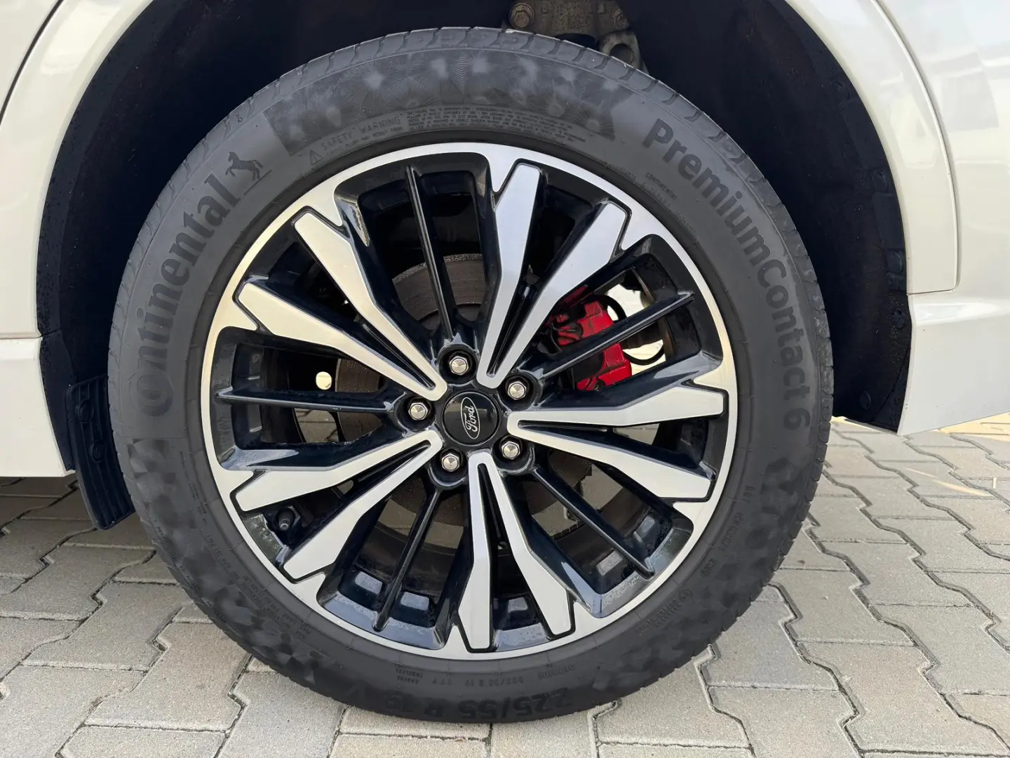 Ford Kuga 2.5 Duratec PHEV ST-LINE