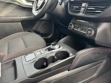 Ford Kuga 2.5 Duratec PHEV ST-LINE