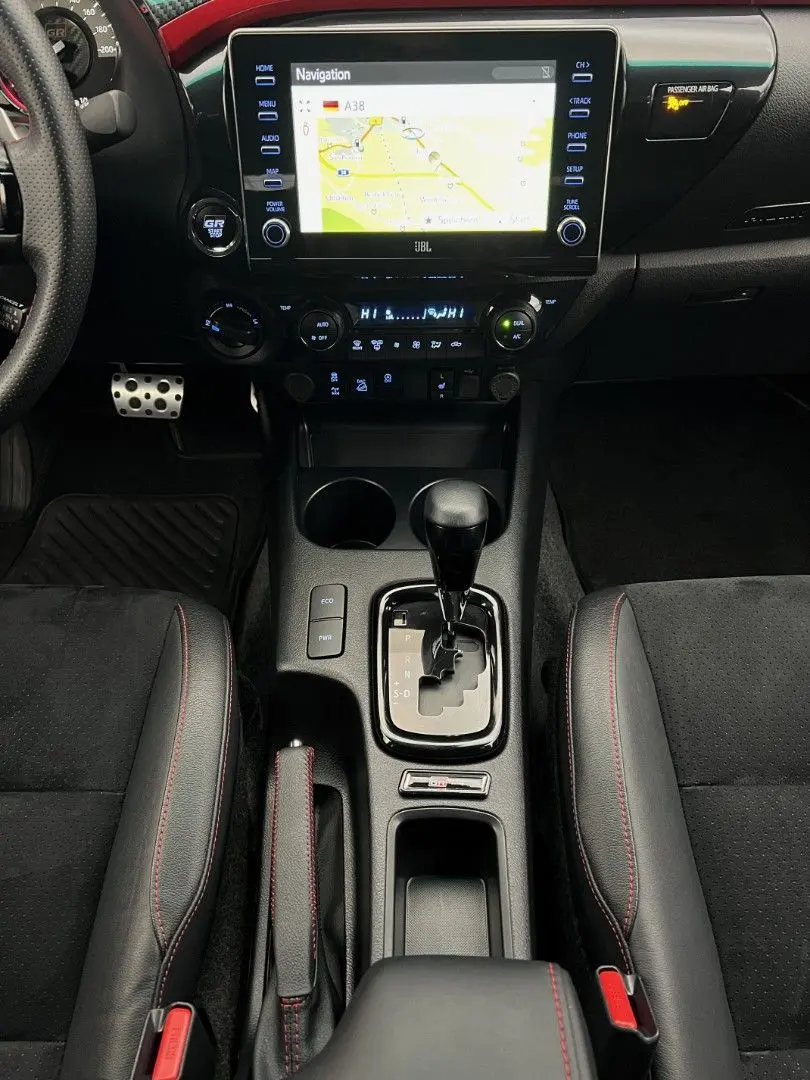 Hilux 2.8 D4-D GR Sport