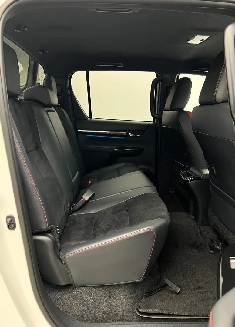 Hilux 2.8 D4-D GR Sport