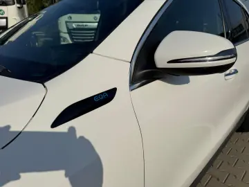 Mercedes-Benz EQA 250 AMG Line